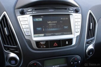 HYUNDAI iX35 2.0I LPG 120kW 4x4 2010 - 11