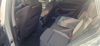 Skoda Octavia Kombi 2.0 TDI DSG - 11