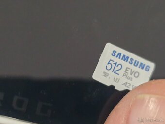 Rog Aly Z1 Extreme 550e za vsetko - 11