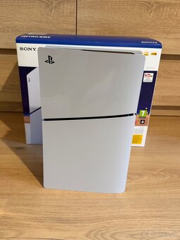 Sony PlayStation 5 Slim 1TB + PS5 Astro Bot a ďalšie PS5 hry - 11