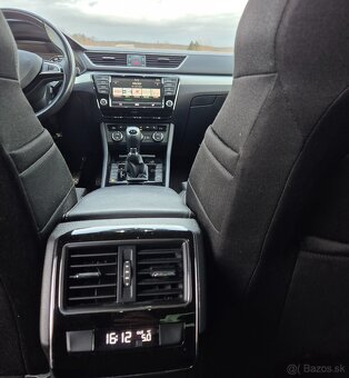 Skoda Superb 3,DSG - 11
