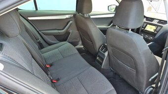 Škoda Octavia 1.4 TSI 150k Business DSG - 11