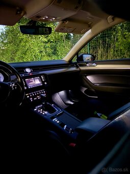 VW Passat 2.0 TDI 140Kw, 4x4, DSG, R-Line - 11