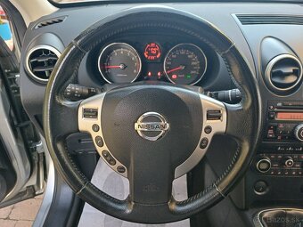 Nissan Qashqai 1,6 benzín 4x2 112 000 km Pôvodný lak - 11