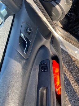 Škoda octavia combi 1.9tdi 66kw - 11