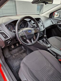 FORD FOCUS Kombi Titanium - 11