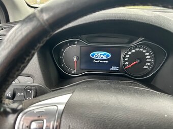 Ford Mondeo 2.0 TDCi DPF (140k) Titanium - 11