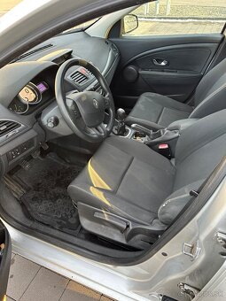 Renault Megane 3 1.5 dci - 11
