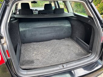 Predám VW passat 1,6i  benzín plus cng - 11