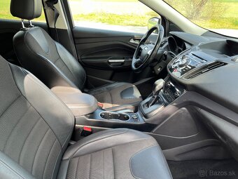 Ford Kuga 4x4 2,0 TDCi Titanium AWD A/T 120 Kw - 11
