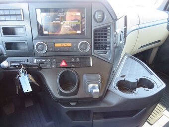 MERCEDES BENZ ACTROS 1842,E6,Mega,Aut,Tank 990L - 11