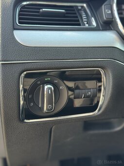 Škoda Superb 2.0TDI - 11