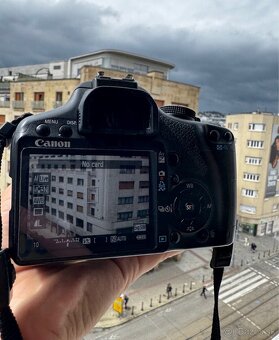 Predám Canon EOS 500D (telo) - 11