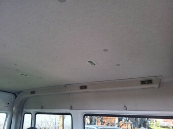 Ford transit 2,2 tdci 9miestny - 11