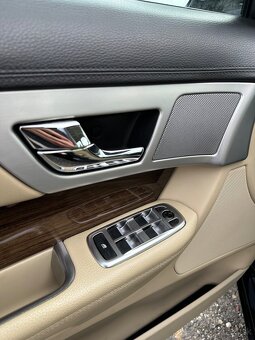 Jaguar XF Sportbrake r.v. 2013 - 11