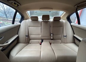 Bmw E90 - 11
