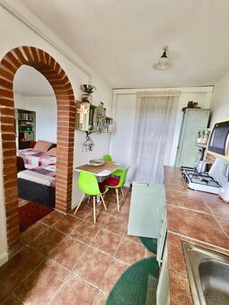 Chata s panoramatickým výhľadom po rekonštrukcii - 11