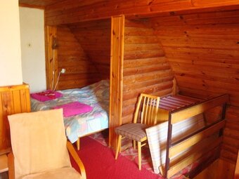 Murovaná chata s pozemkom 912 m2 - VN Ružín - 11