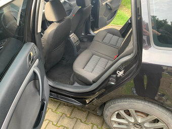 Škoda Octavia II Combi 1.6 TDI CR Elegance - 11