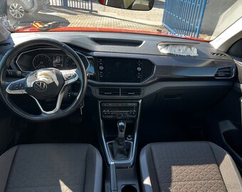 Volkswagen T-Cross 1.0 81 kW Automat - 11