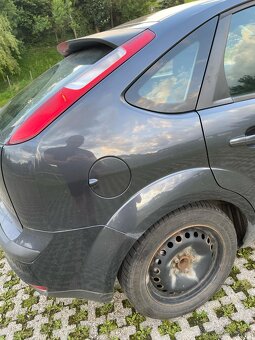 Ford Focus Mk2 1.8 TDCi - 11