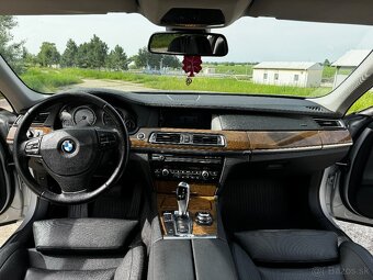BMW 730d Long F02 - 11