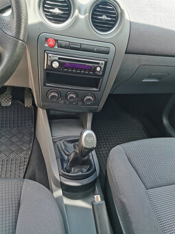 Seat Cordoba 1.4i - 11