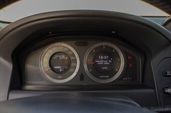 Volvo XC60 D5 (151kW) AWD Kinetic - 11