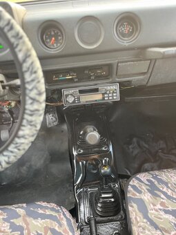 Suzuki Samurai 1.0 SJ410 - 11