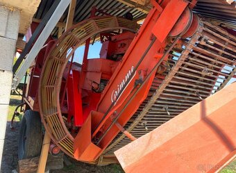 Kombajn na zemiaky grimme - 11