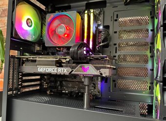 Ryzen 5 5600X\16GB\RTX 3080\SSD\750W Zdroj - 11