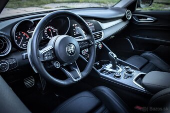 Alfa Romeo Giulia VELOCE Q4 /AJ NA SPLÁTKY/ - 11