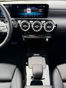 Mercedes-Benz CLA Kupé 180D A/T 29.000KM - 11