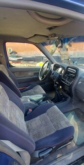 Nissan Navara D22 - 11