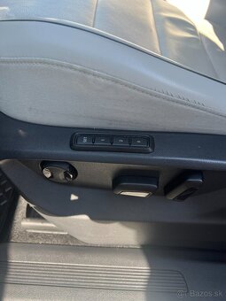 Volkswagen Tiguan allspace - 11