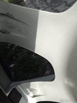 17"5x114,3 ET 45....215/55 R17 Toyota Avensis III/COMBI - 11