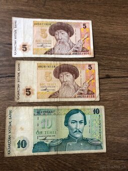 Bankovky BULHARSKO/KAZACHSTAN - 11