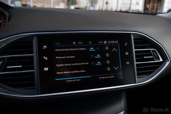 Peugeot 308 Break/SW SW 1.2 PureTech S&S Allure E6.2 EAT8 - 11