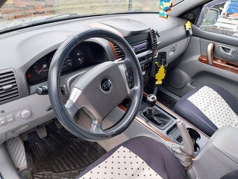 Kia Sorento 2,5 CRDI 103KW 4x4 - 11