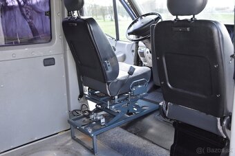 Renault Master 2.5 dCi - 11
