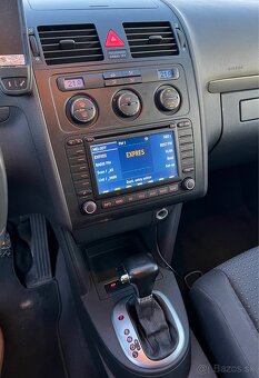 VW Touran 1.9 TDI DSG - 11