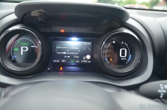 Toyota Yaris Hybrid 1.5 First Edition 2020 – 28 000 km - 11