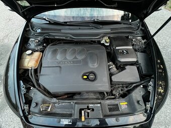 Predám Volvo C30 2.0D Momentum - 11