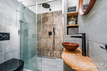 BOSEN | Šikovný rodinný domček s dušou a moderným štýlom - 11