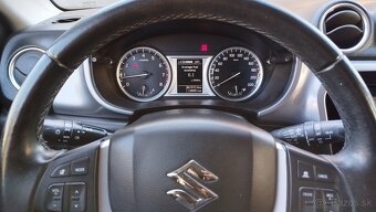 Suzuki Vitara Premium 1.6 88 kW 4x4 All grip - 11
