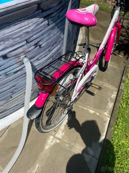 Dievčenský bicykel - 11