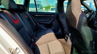 Škoda Octavia Combi 2.0 TDI RS DSG 4x4 - 11