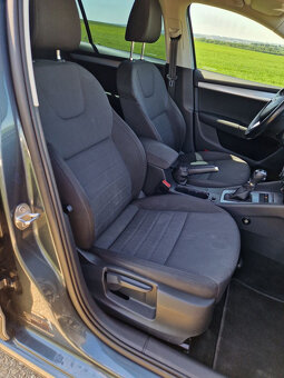 Škoda Octavia Combi 2.0 TDI Style DSG - 11