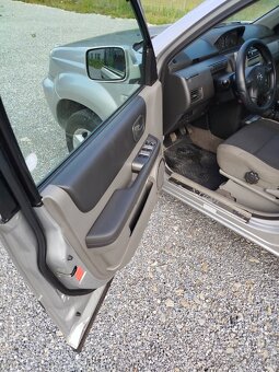 Nissan X-trail 2.2dci 100kw 4x4 - 11