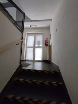 Obchodno-servisno skladový priestor na Račianskej ulici v No - 11